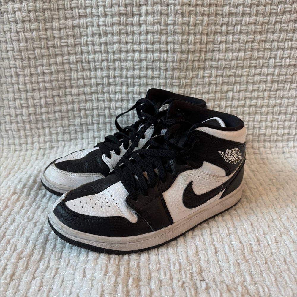 Jordan 1 Mid Split - Picture 2 of 8